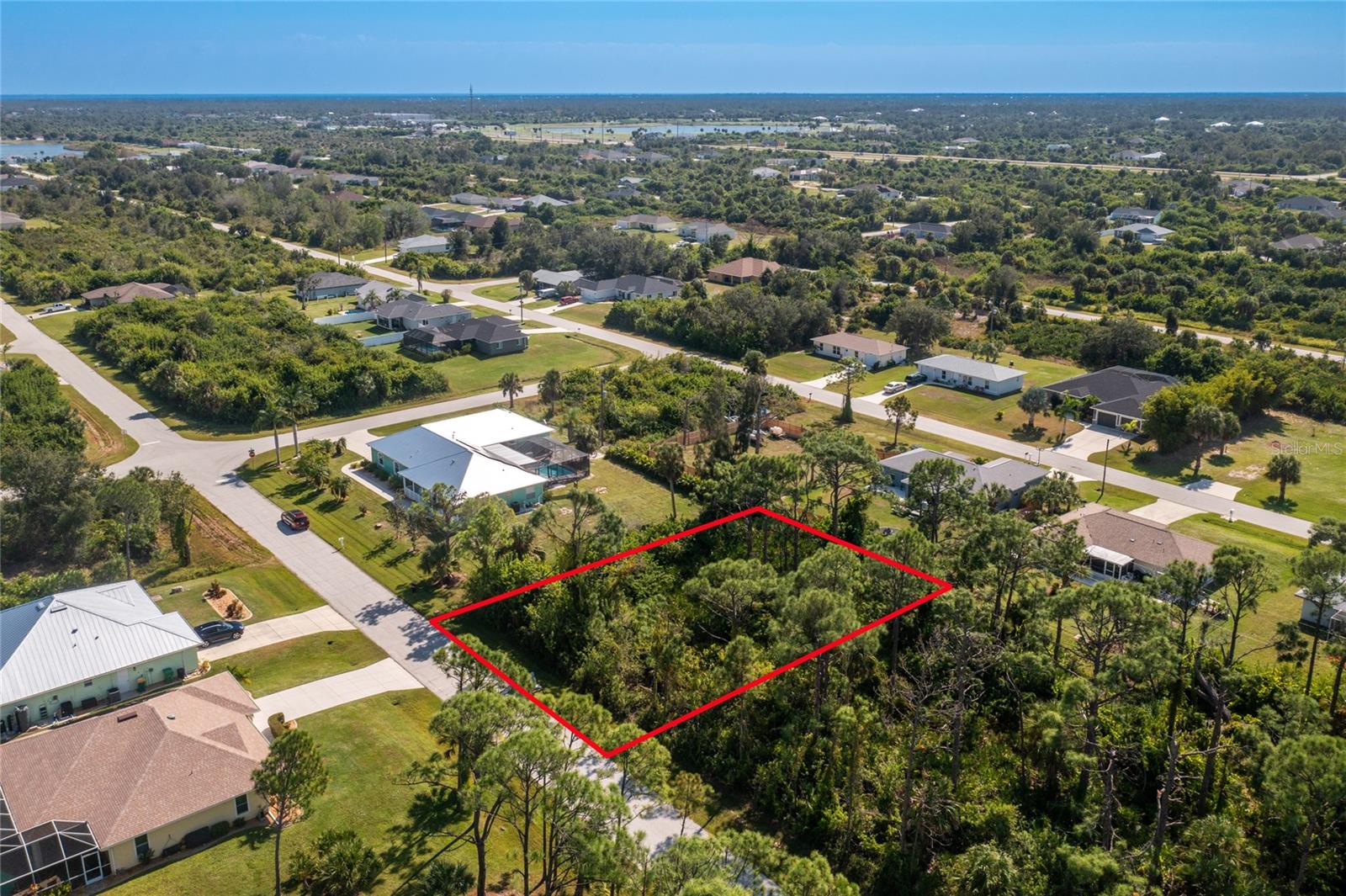 PORT CHARLOTTE SEC 072 - Land