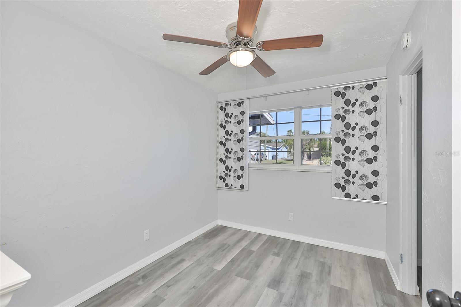 APOLLO BEACH UNIT 1 PT 2 - Residential