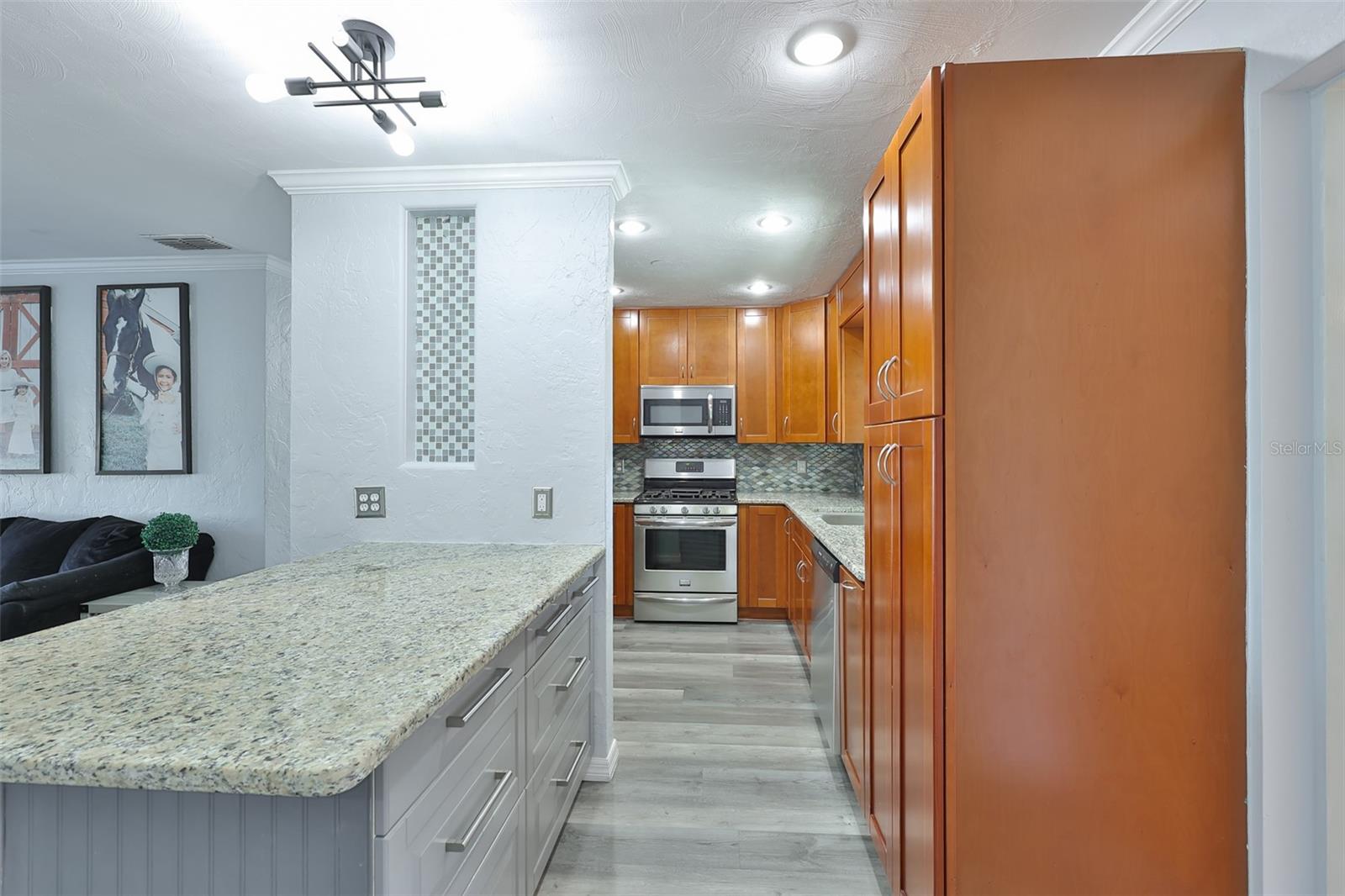 APOLLO BEACH UNIT 1 PT 2 - Residential