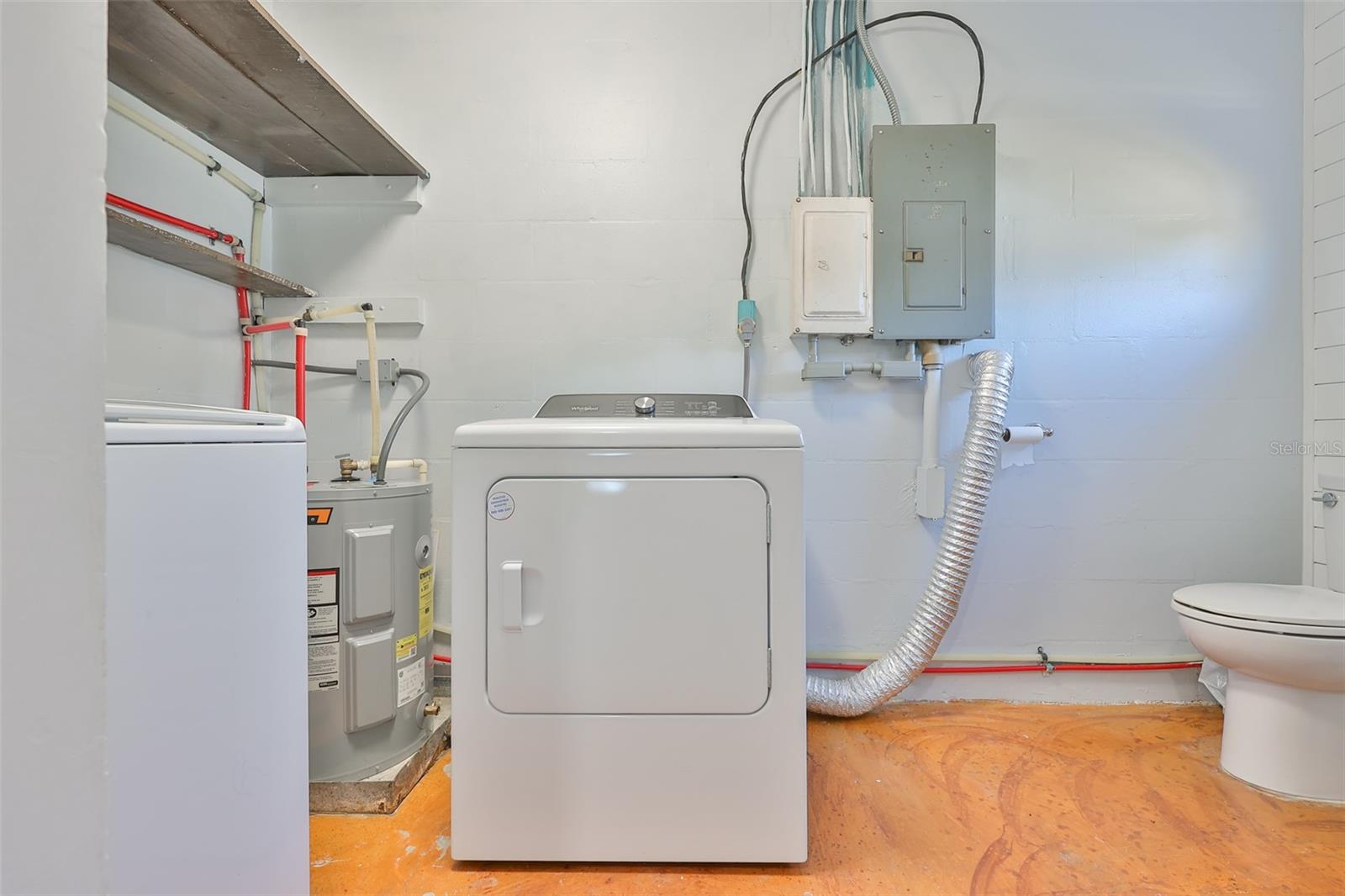 APOLLO BEACH UNIT 1 PT 2 - Residential