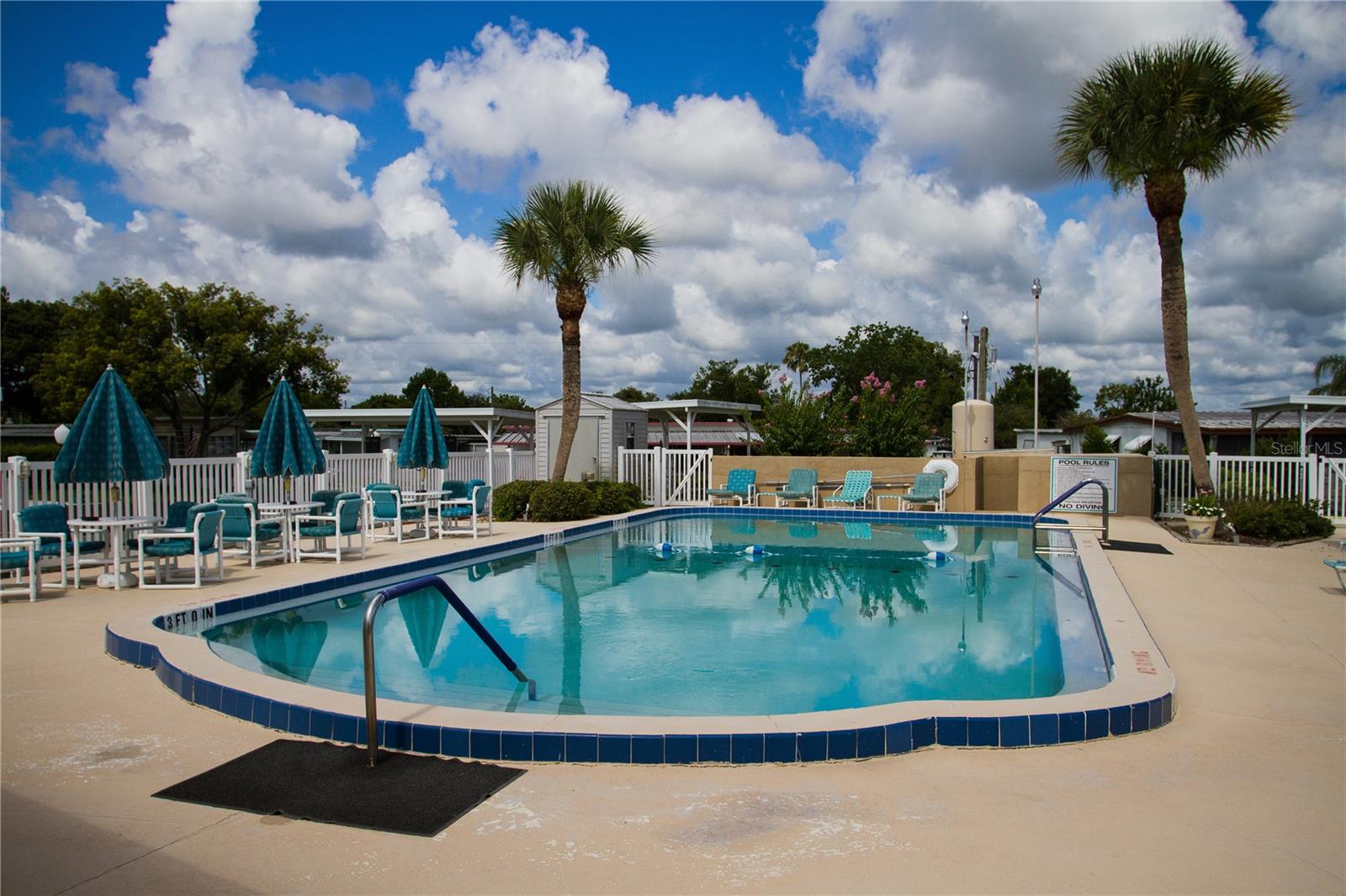 HIGHLAND COUNTRY ESTATES - Residential