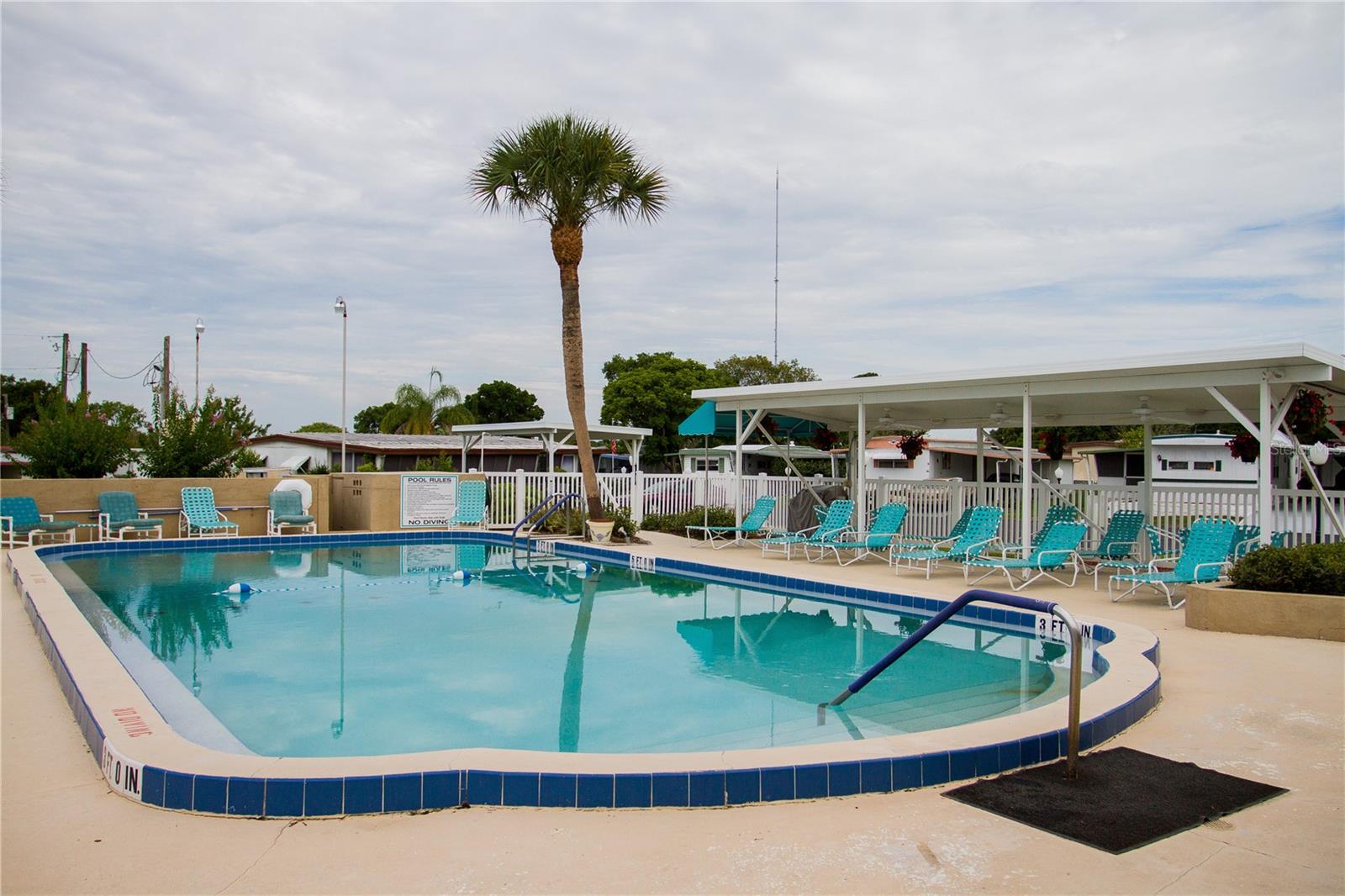 HIGHLAND COUNTRY ESTATES - Residential