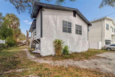 Photo of 2402 Cassell Street, Tampa, FL 33605 (MLS # TB8482398)