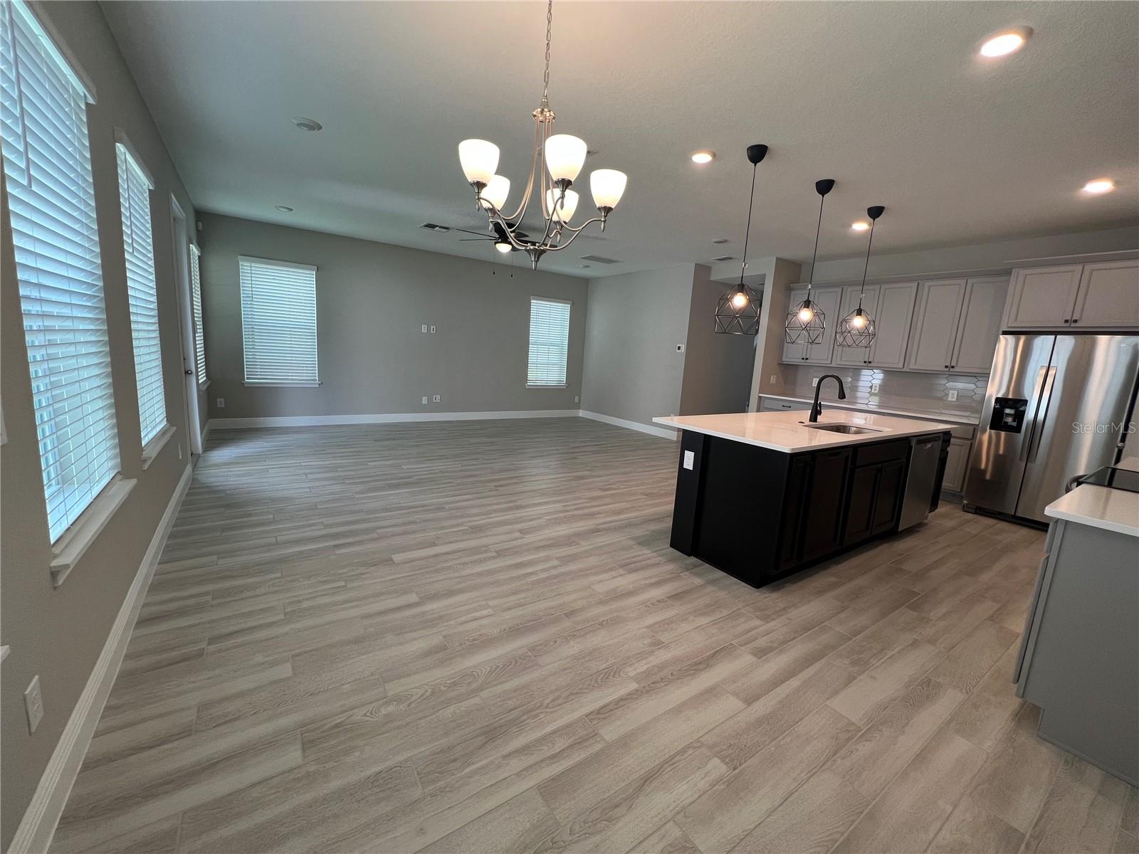 LAUREATE PARK PH 11 - Residential