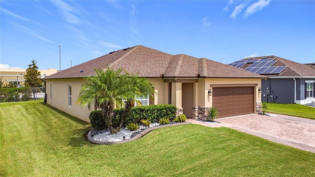 Photo of 3792 Briarwood Estates Circle, Saint Cloud, FL 34772 (MLS # S5135482)