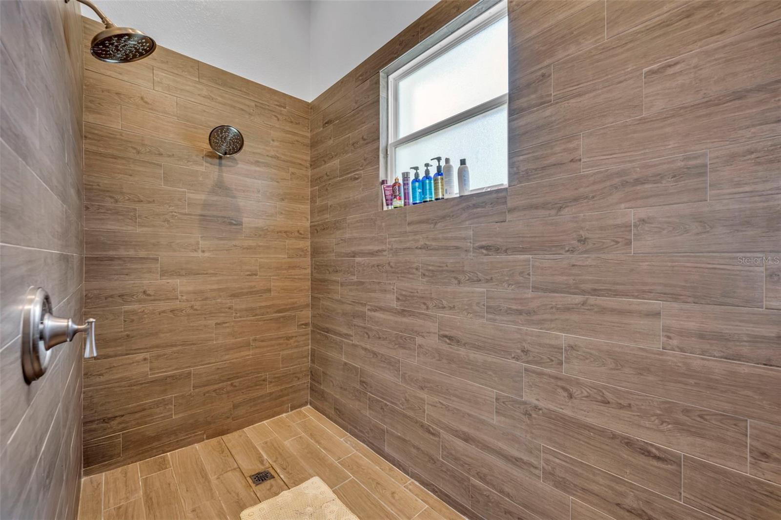 KELSO ON LAKE BUTLER - Residential