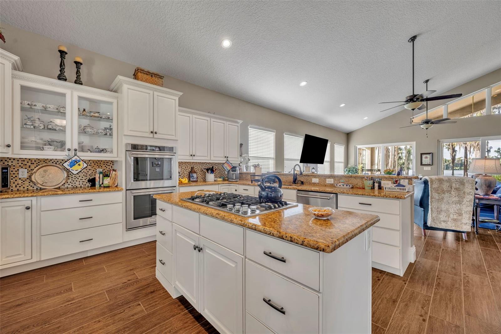 KELSO ON LAKE BUTLER - Residential