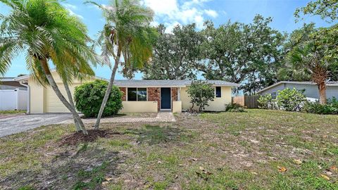 Photo of 2706 White Sands Drive, Sarasota, FL 34231 (MLS # A4694861)
