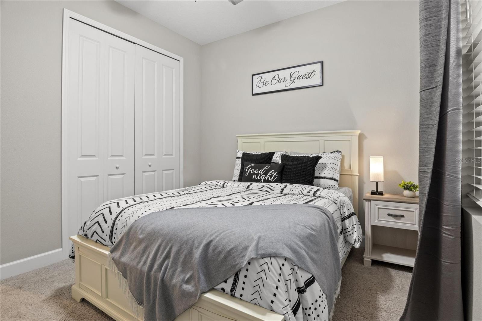 VISTA DEL LAGO PH II - Residential Lease