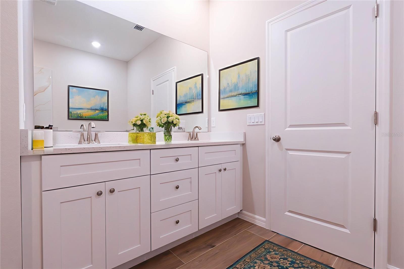 THE MEADOWS OF LEESBURG - Residential