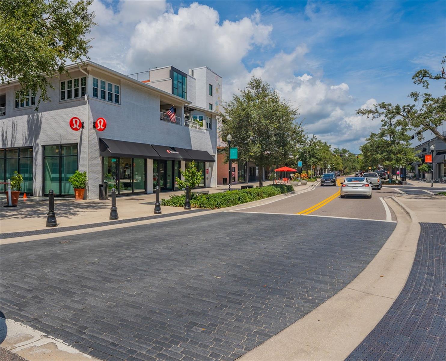 THE VALENCIA IN OLD HYDE PARK - Residential