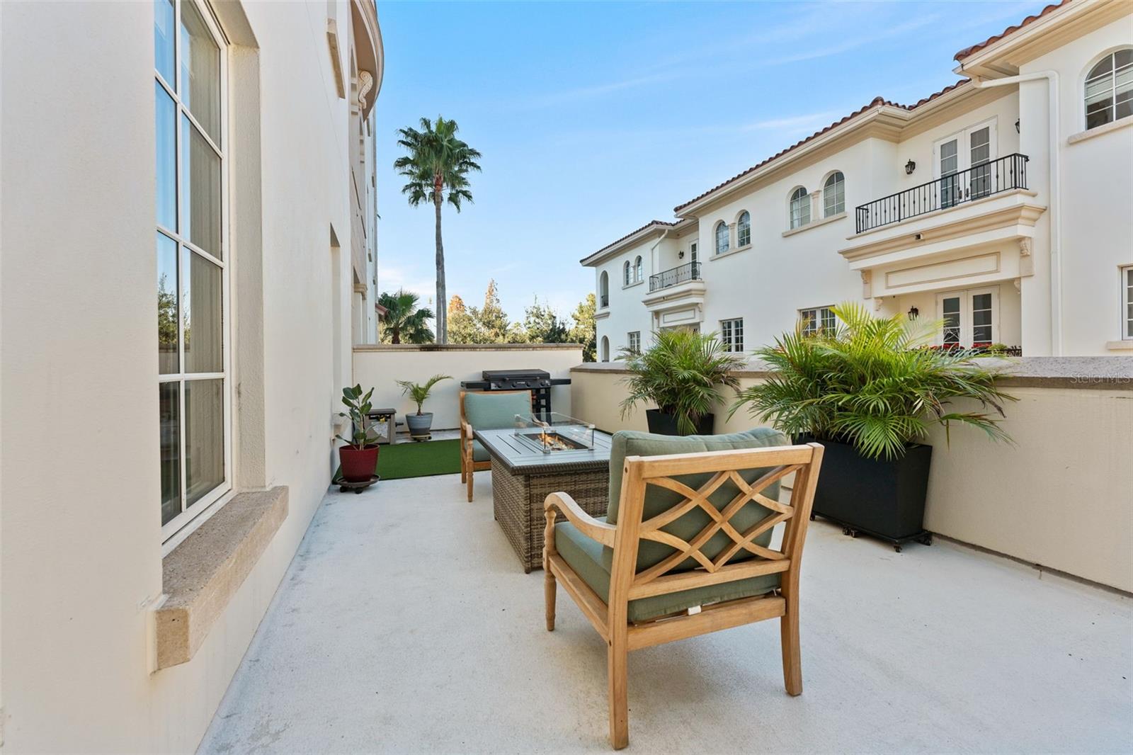 THE VALENCIA IN OLD HYDE PARK - Residential