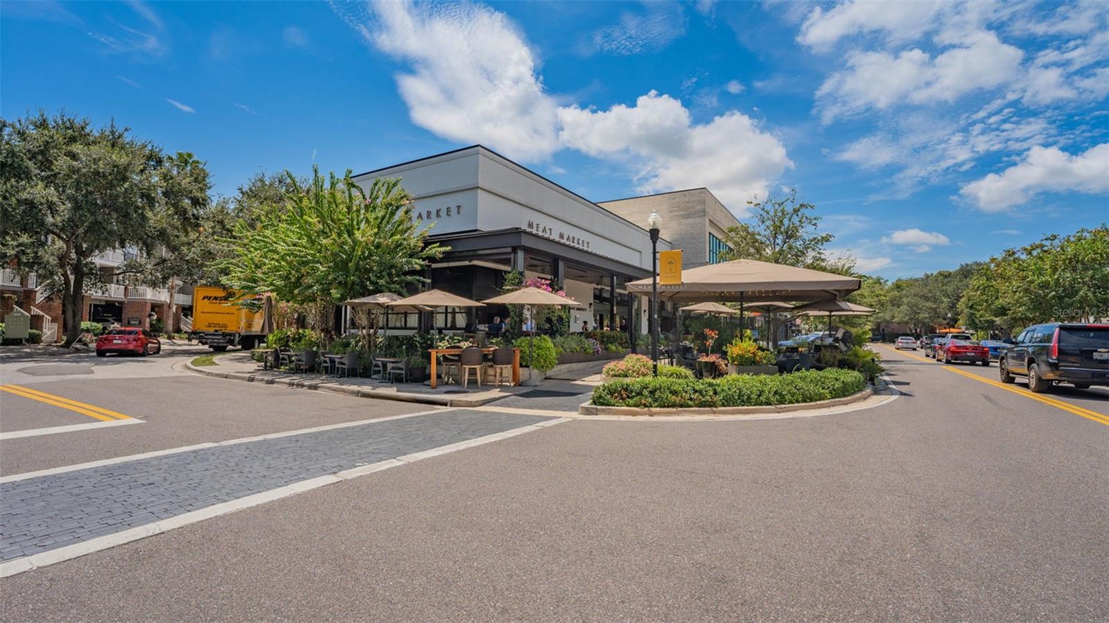 THE VALENCIA IN OLD HYDE PARK - Residential