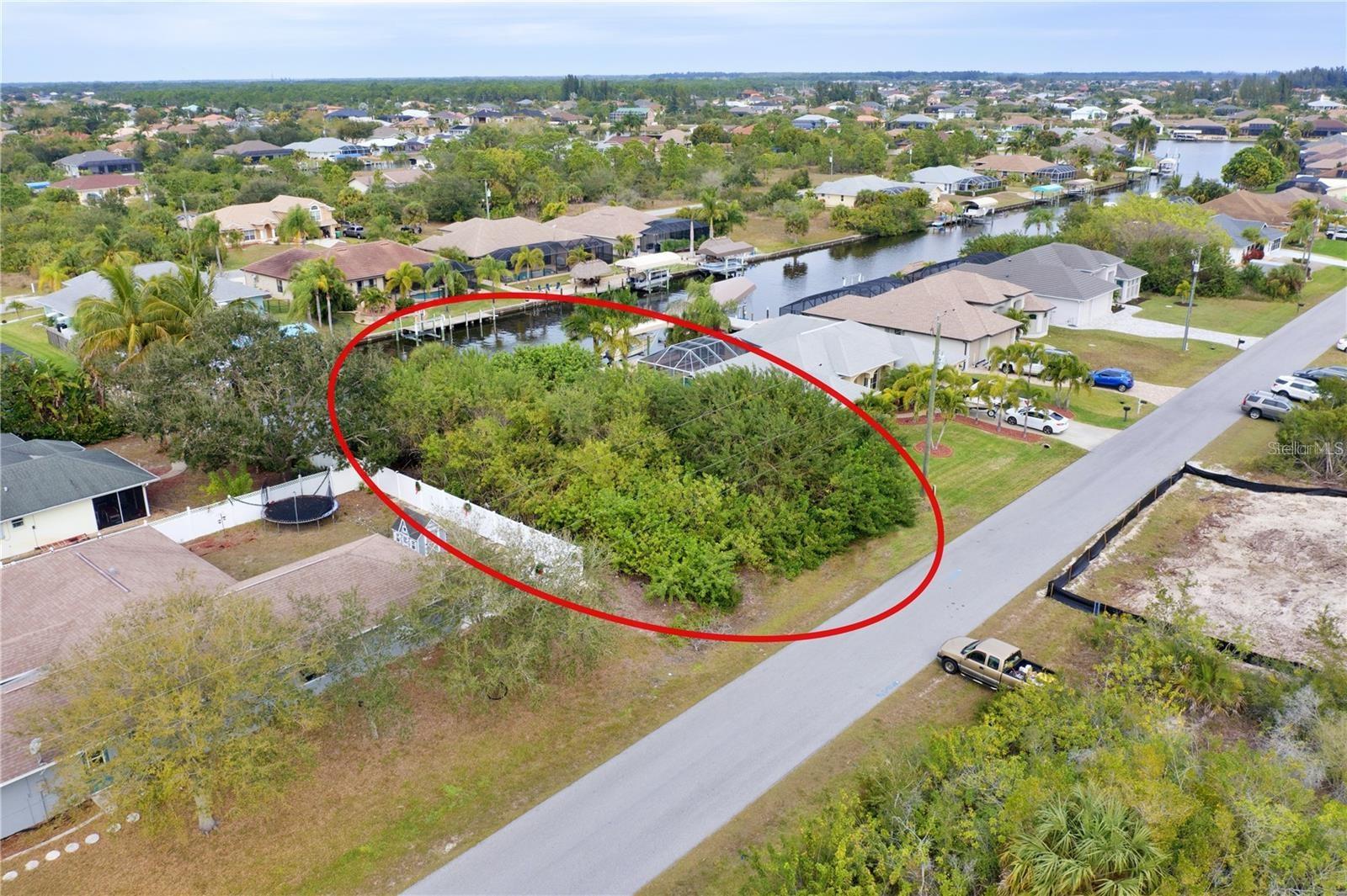 PORT CHARLOTTE SEC 081 - Land