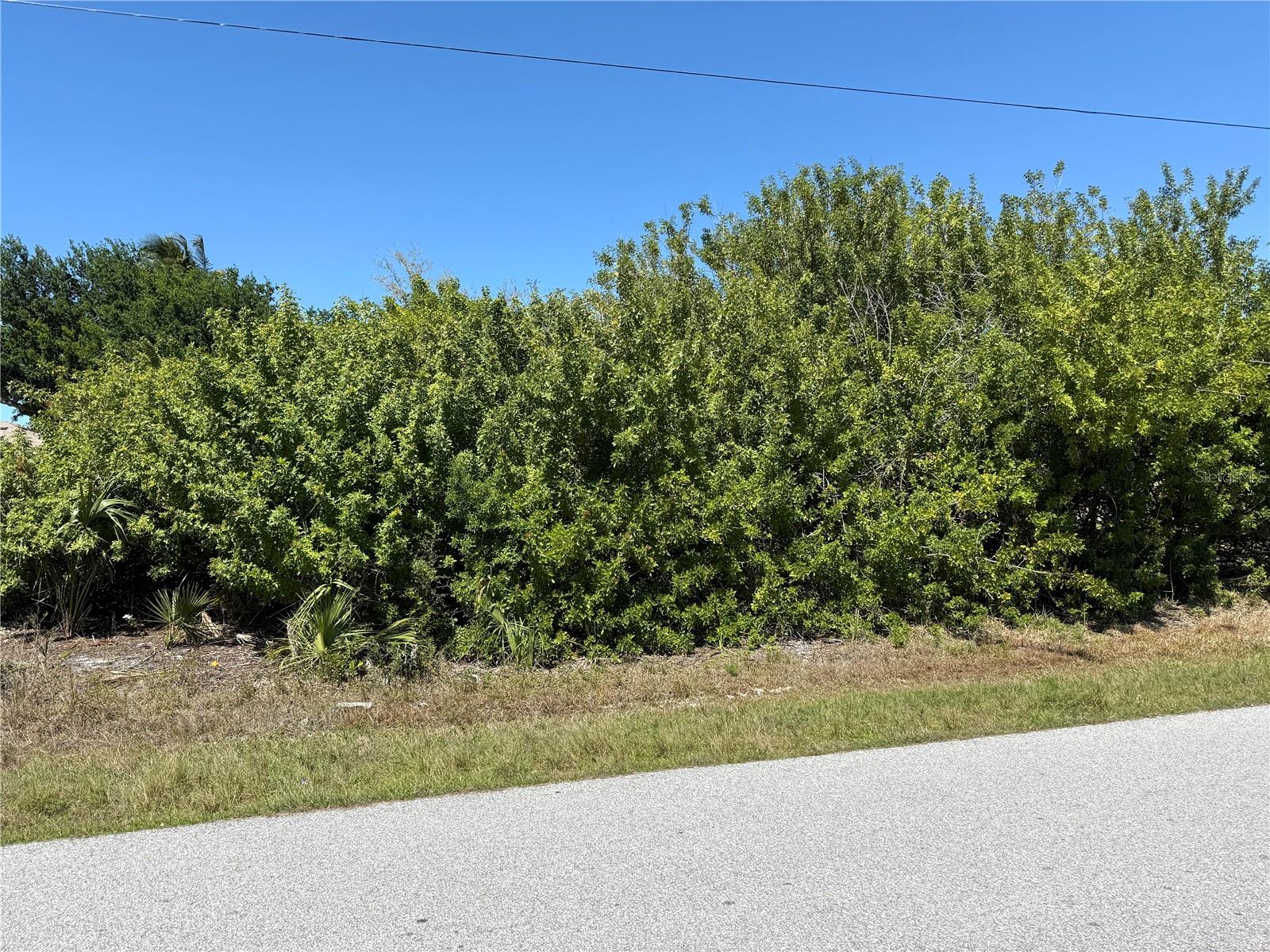 PORT CHARLOTTE SEC 081 - Land