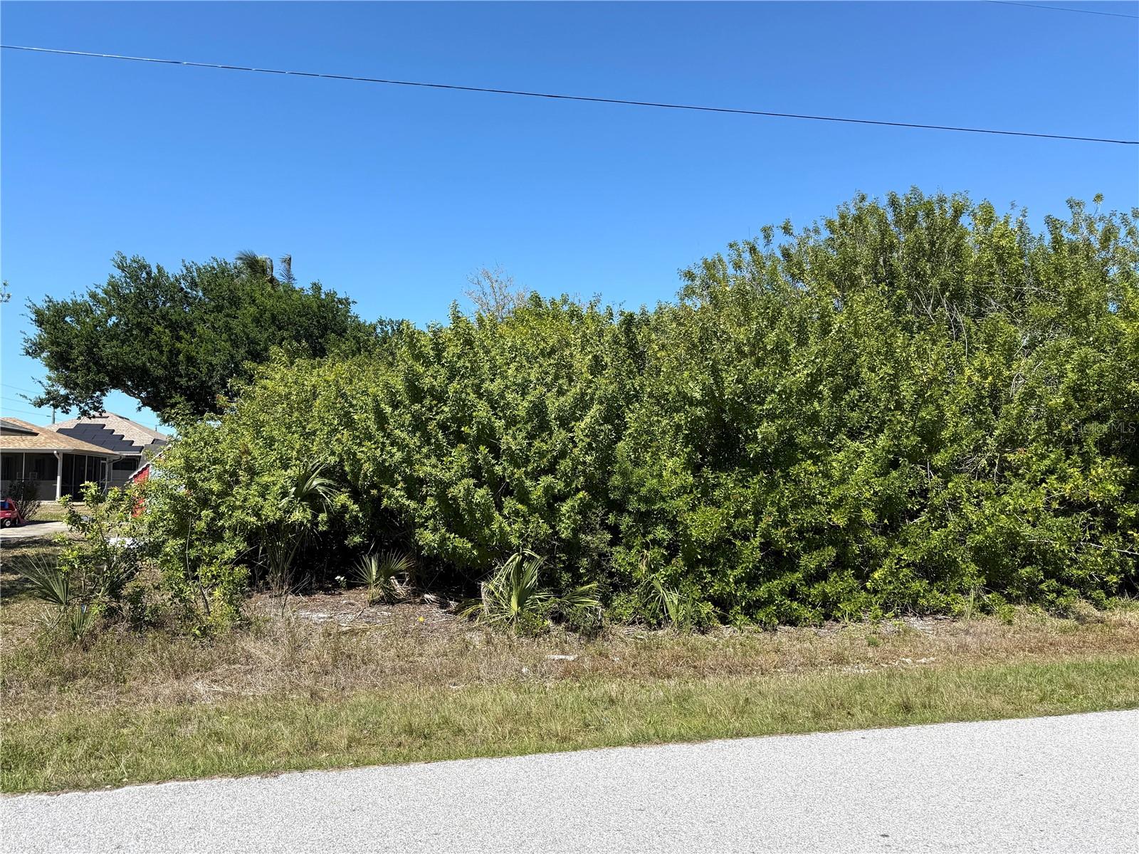 PORT CHARLOTTE SEC 081 - Land