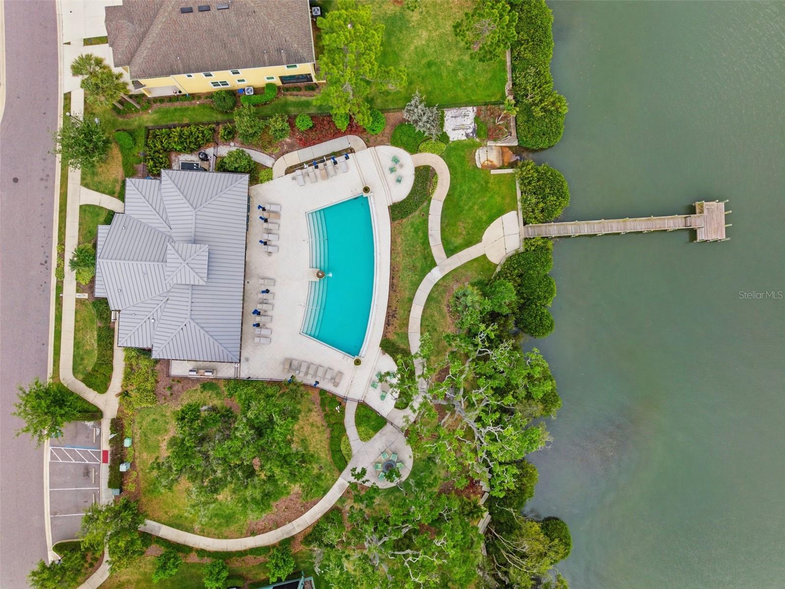 BAYSIDE TERRACE - Residential