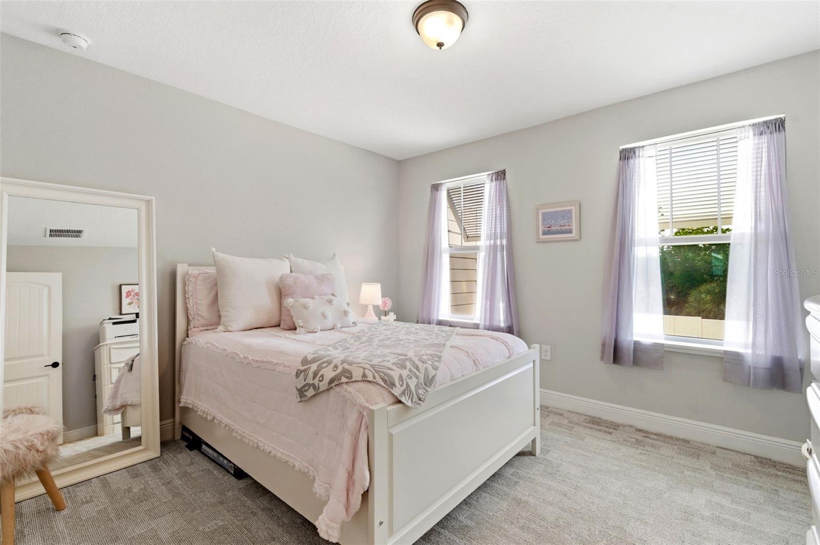 BAYSIDE TERRACE - Residential