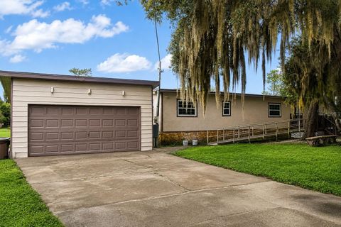 Photo of 15355 SW 85 Avenue, Dunnellon, FL 34432 (MLS # OM726531)