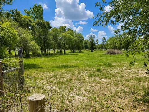 Tiny photo for 15355 SW 85 Avenue, Dunnellon, FL 34432 (MLS # OM726531)