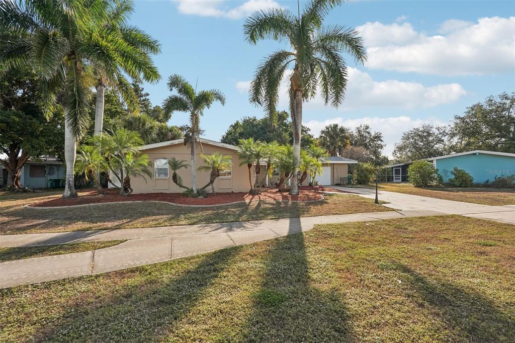 Photo of 2356 Conway Boulevard, Port Charlotte, FL 33952 (MLS # C7522572)