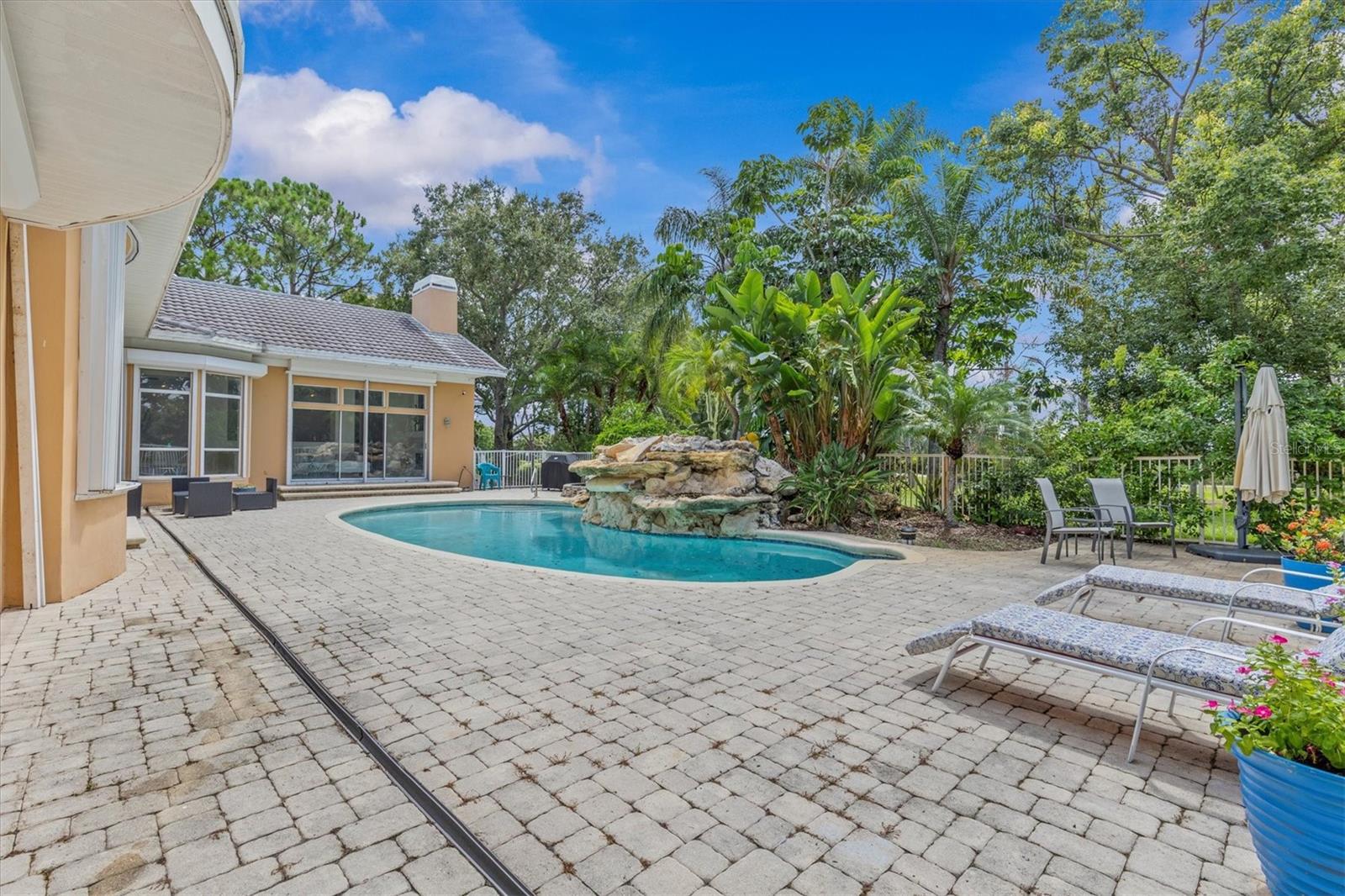 SAIL HARBOR - Residential Lease