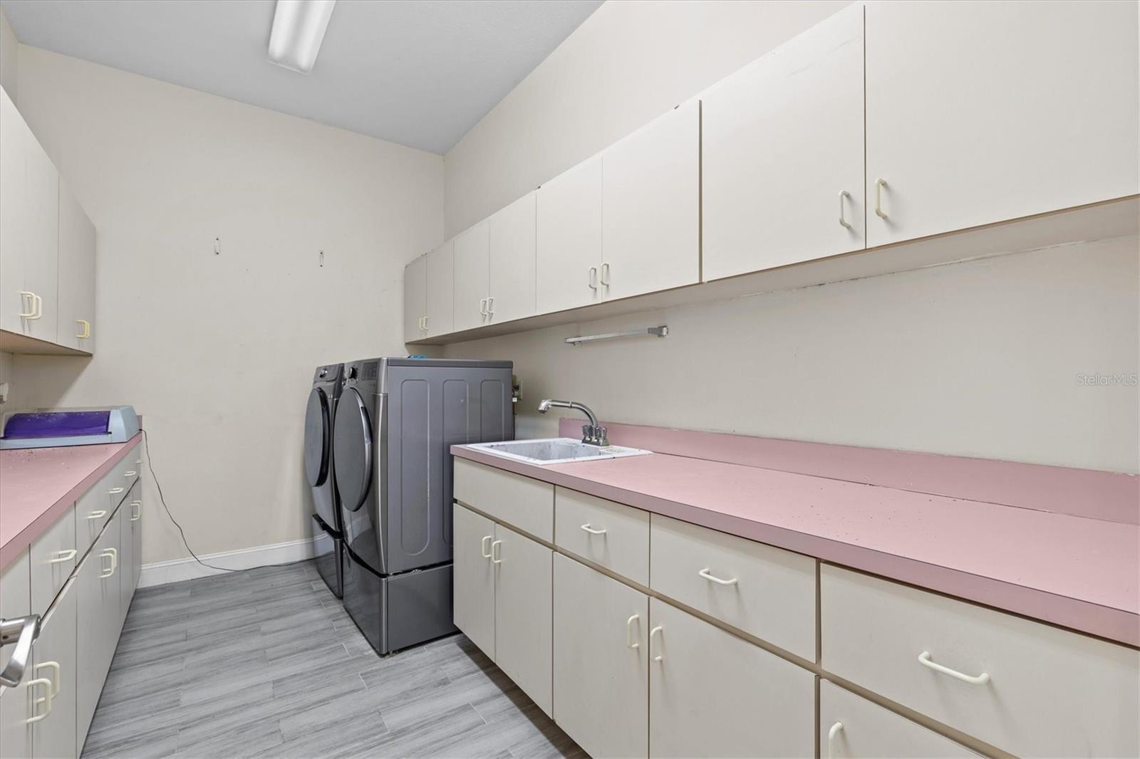 SAIL HARBOR - Residential Lease