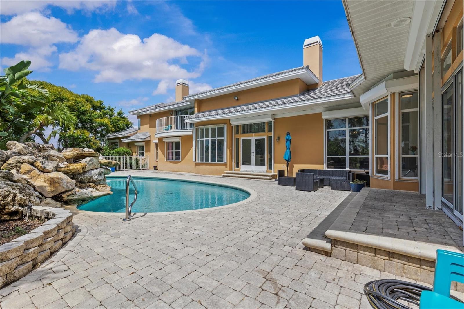 SAIL HARBOR - Residential Lease