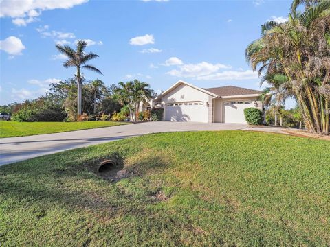 A home in PORT CHARLOTTE