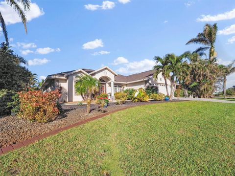 A home in PORT CHARLOTTE