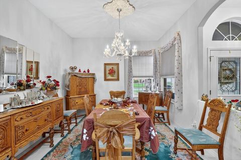 Tiny photo for 3606 Mulberry Grove Loop, Leesburg, FL 34748 (MLS # G5102758)