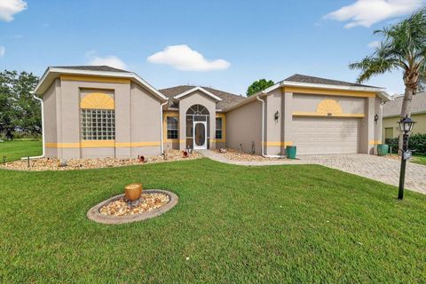 Tiny photo for 3606 Mulberry Grove Loop, Leesburg, FL 34748 (MLS # G5102758)