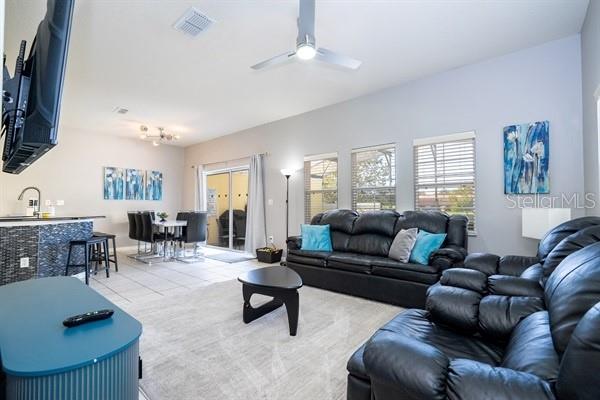 3163 YELLOW LANTANA LANE