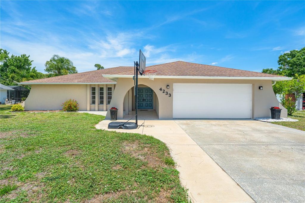 Photo of 4233 Boswell Place, Sarasota, FL 34241 (MLS # A4693963)