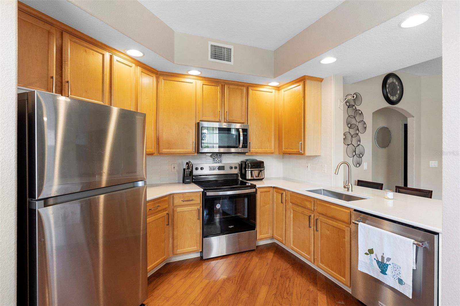 SWEETWATER RIDGE CONDO AT MAGNOLIA POINTE - Residential