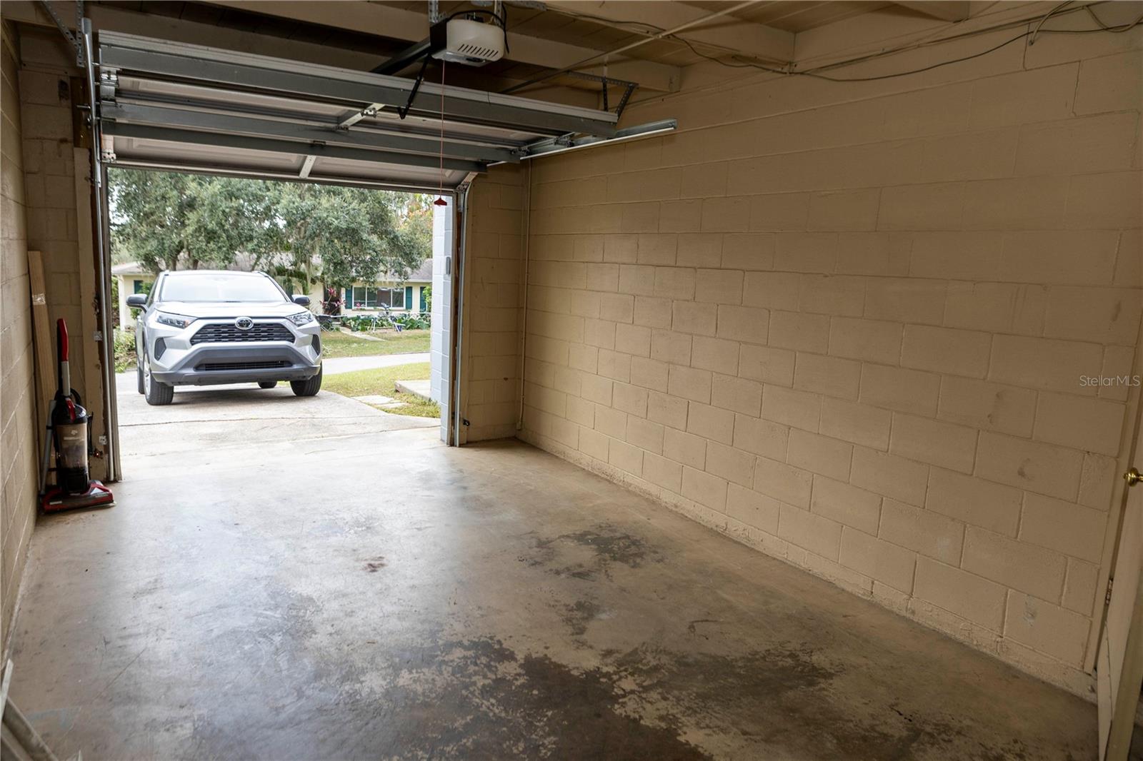 CLERMONT OAK VIEW - Residential