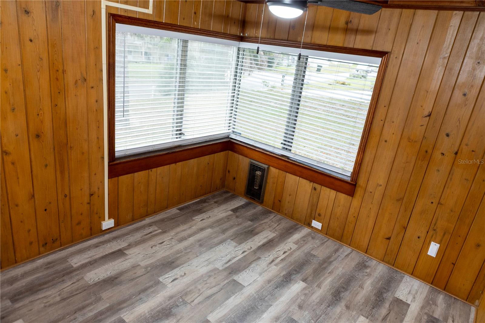 CLERMONT OAK VIEW - Residential