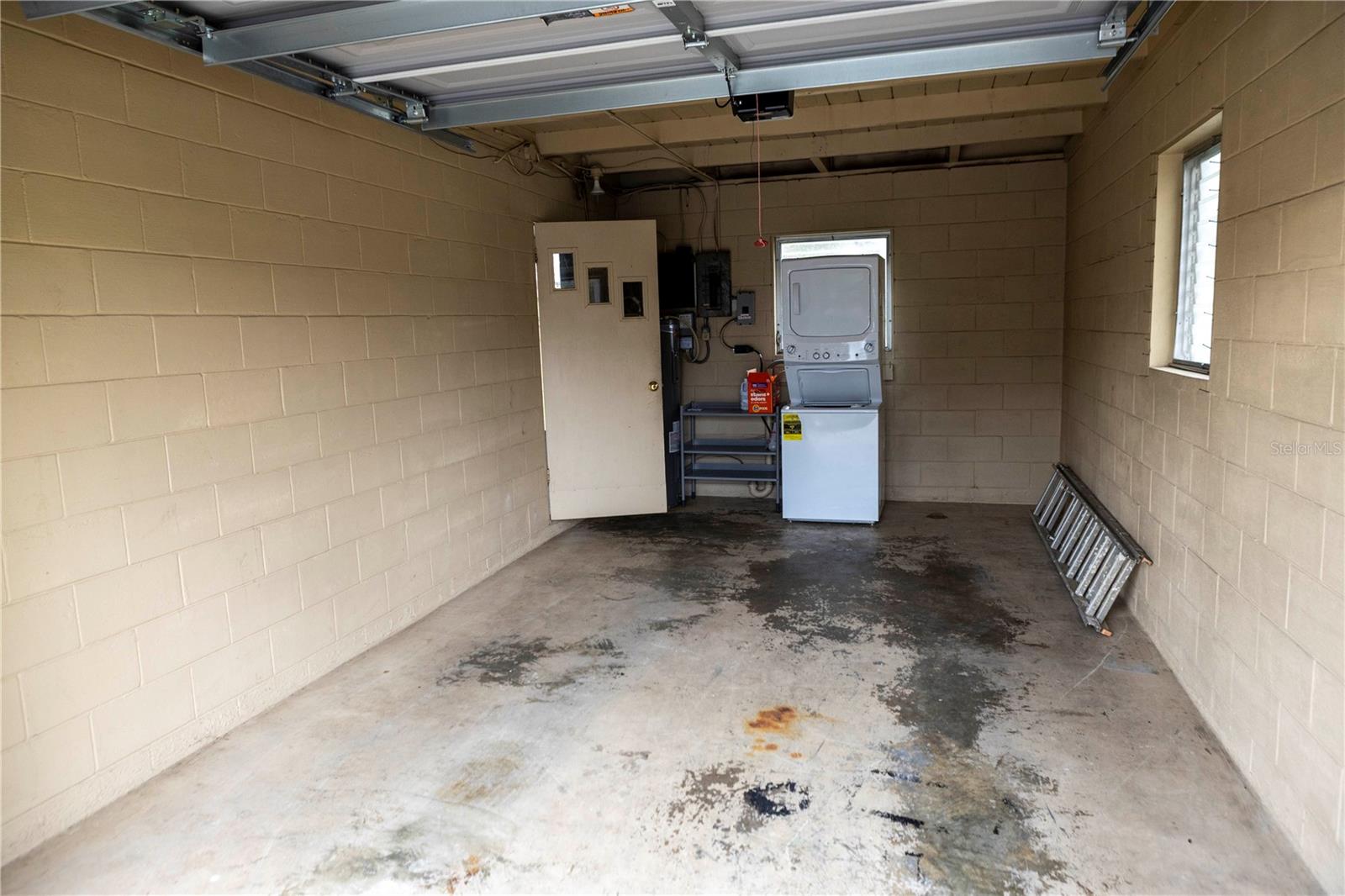 CLERMONT OAK VIEW - Residential