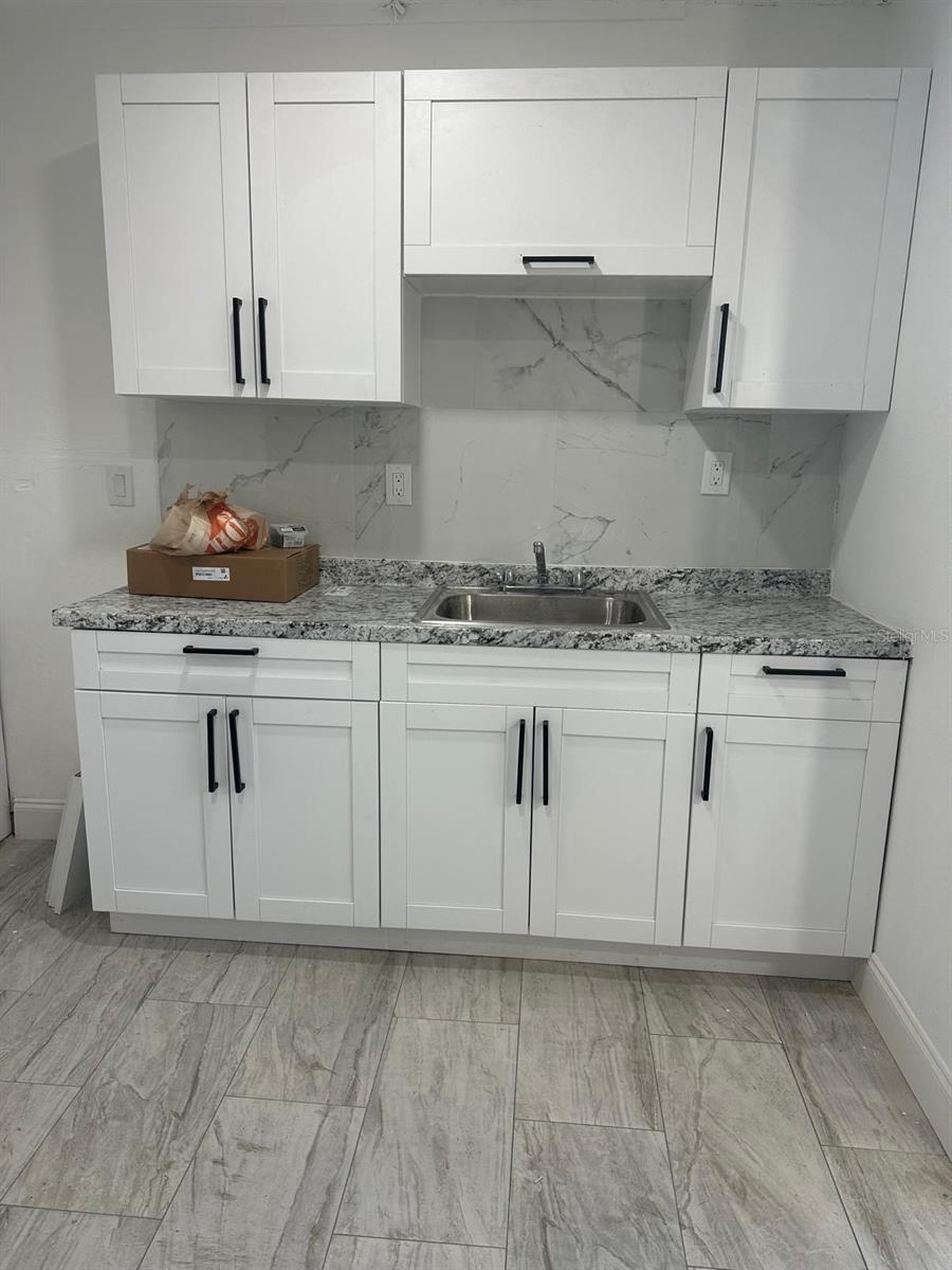 EMBASSY HILLS - Residential