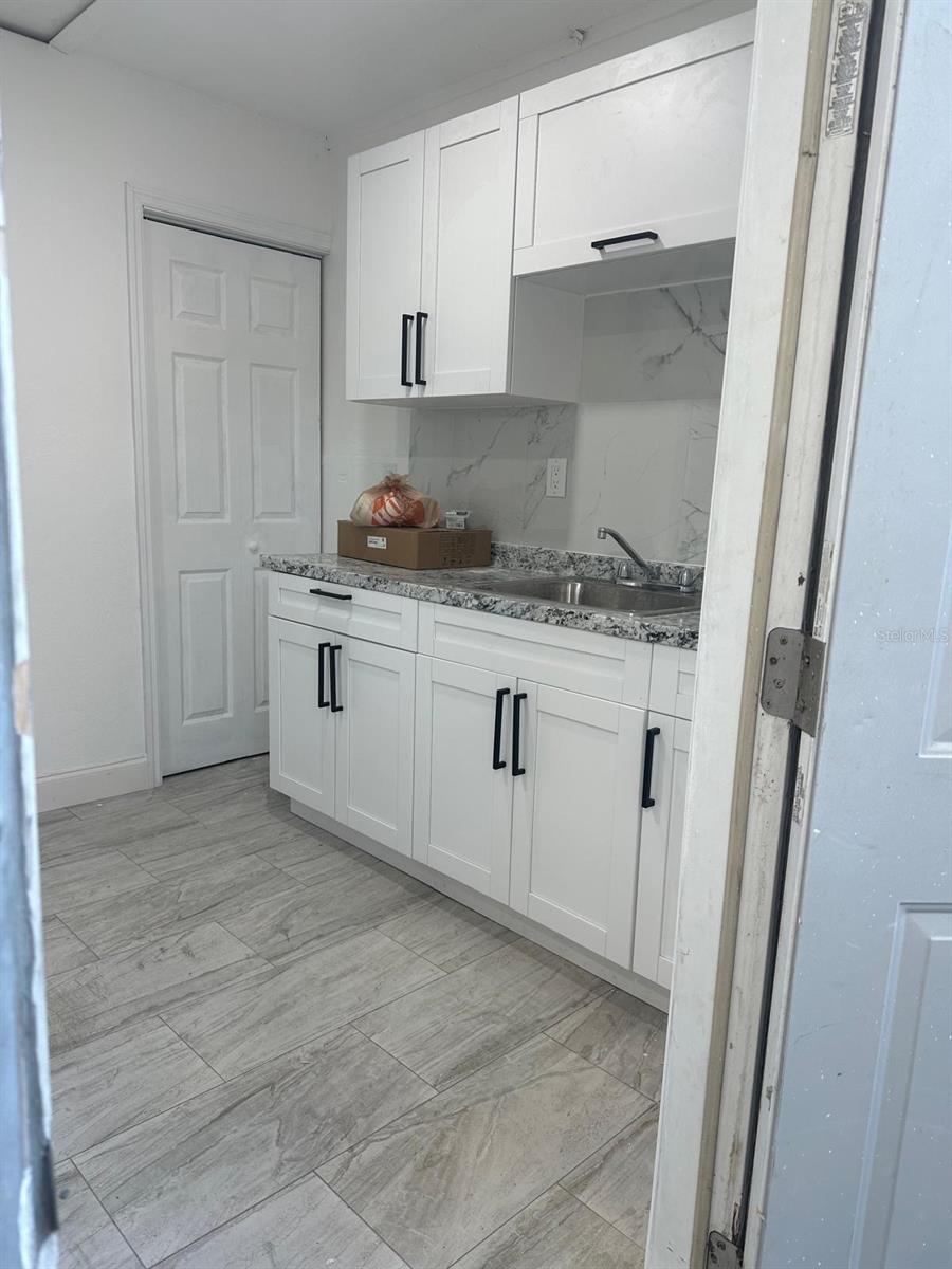 EMBASSY HILLS - Residential