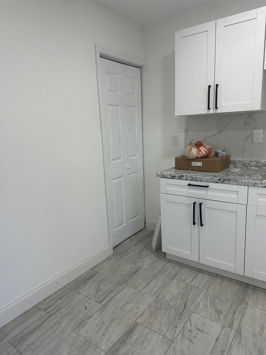 EMBASSY HILLS - Residential