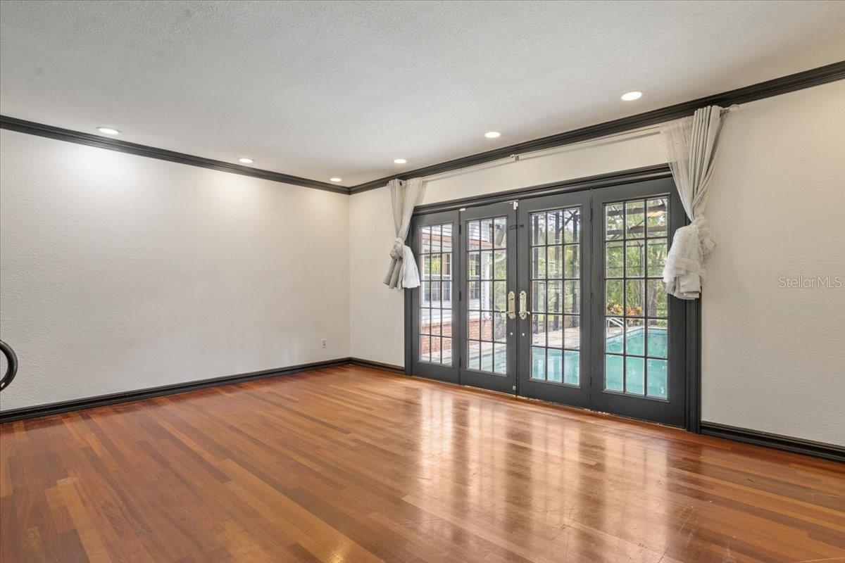 SWEETWATER OAKS SEC 07 - Residential