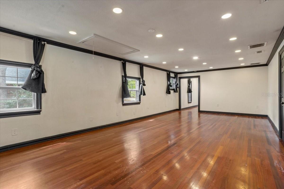 SWEETWATER OAKS SEC 07 - Residential