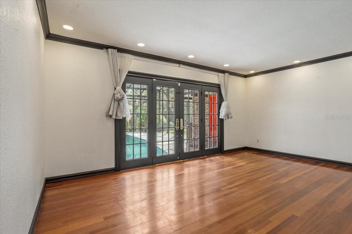 SWEETWATER OAKS SEC 07 - Residential