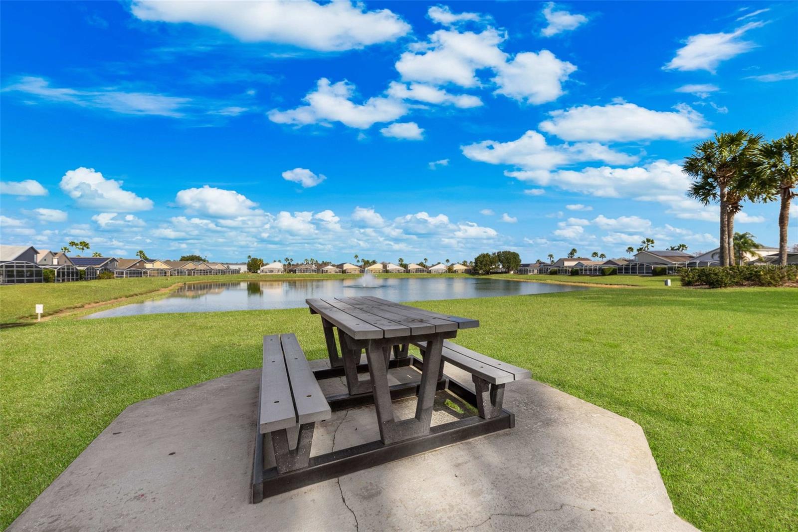 HAMPTON ESTATES - Residential