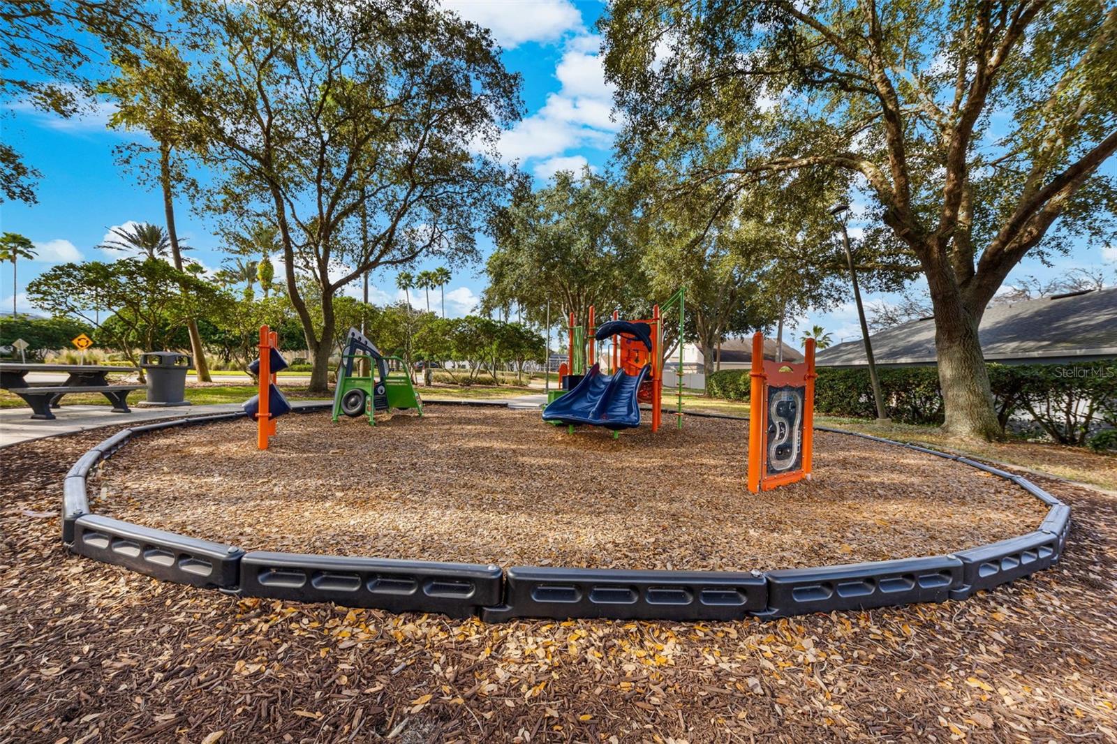 HAMPTON ESTATES - Residential