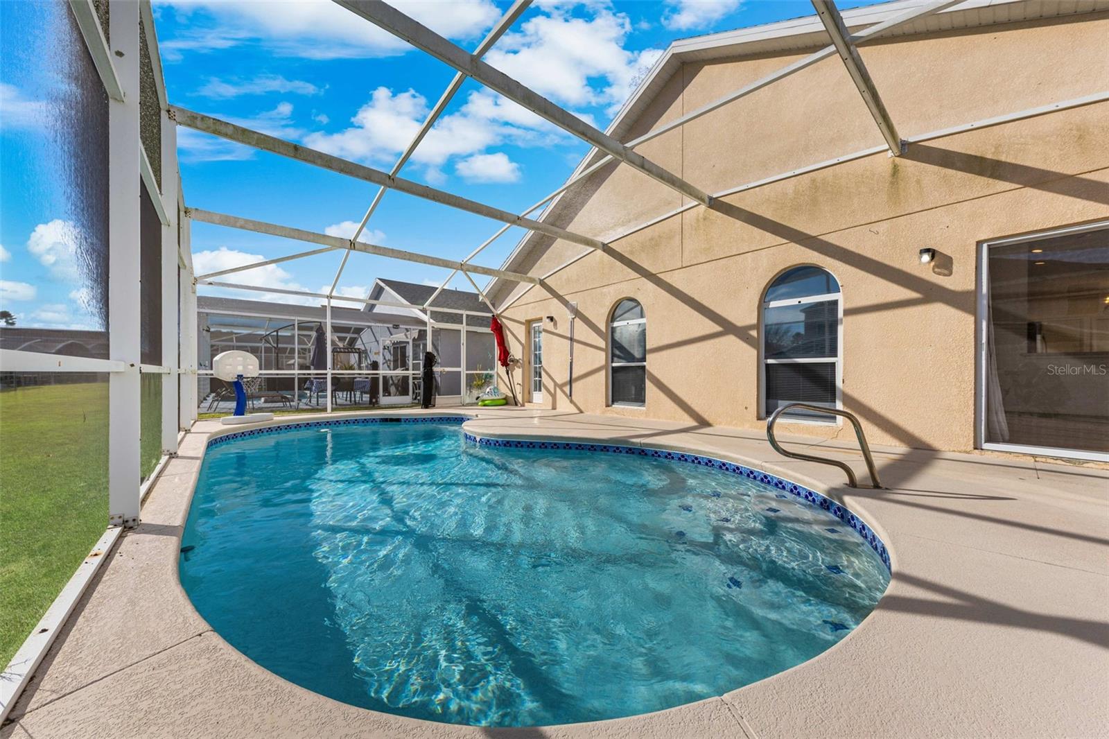 HAMPTON ESTATES - Residential