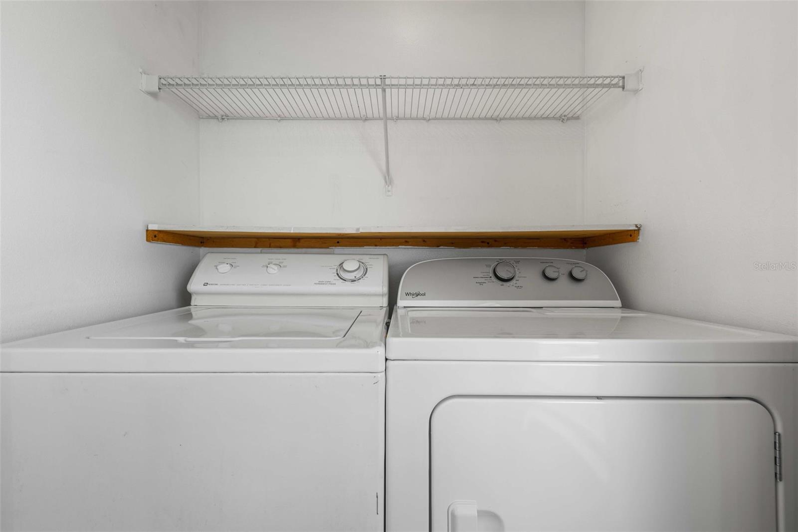 HAMPTON ESTATES - Residential