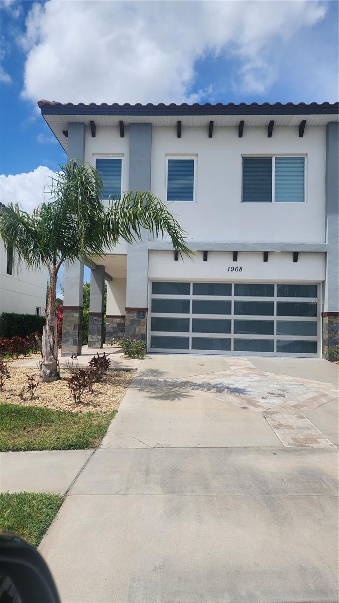 FAIRWAY VILLAS PH 2 - Residential Lease