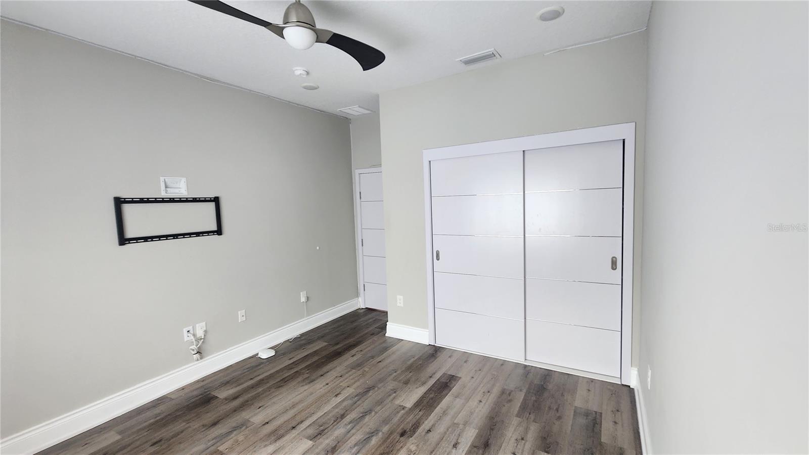 FAIRWAY VILLAS PH 2 - Residential Lease